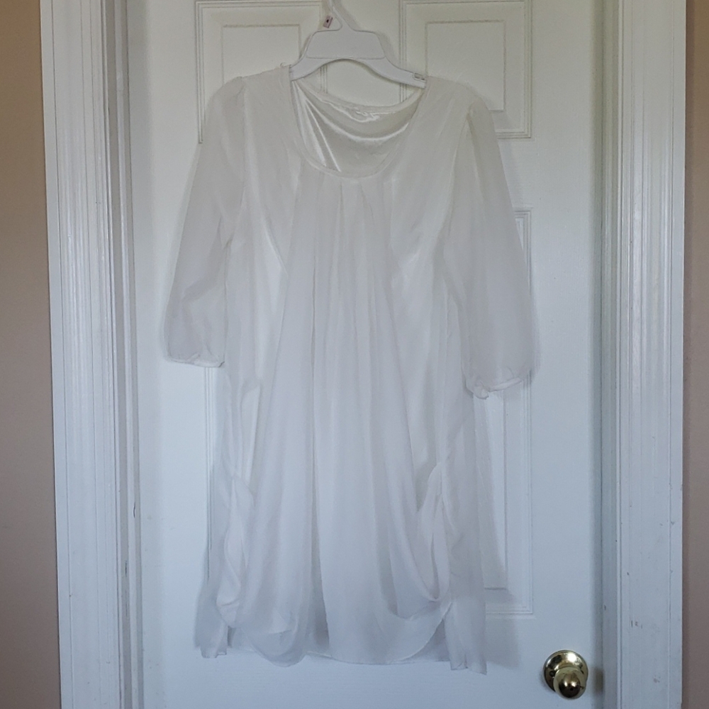 Flowy white top